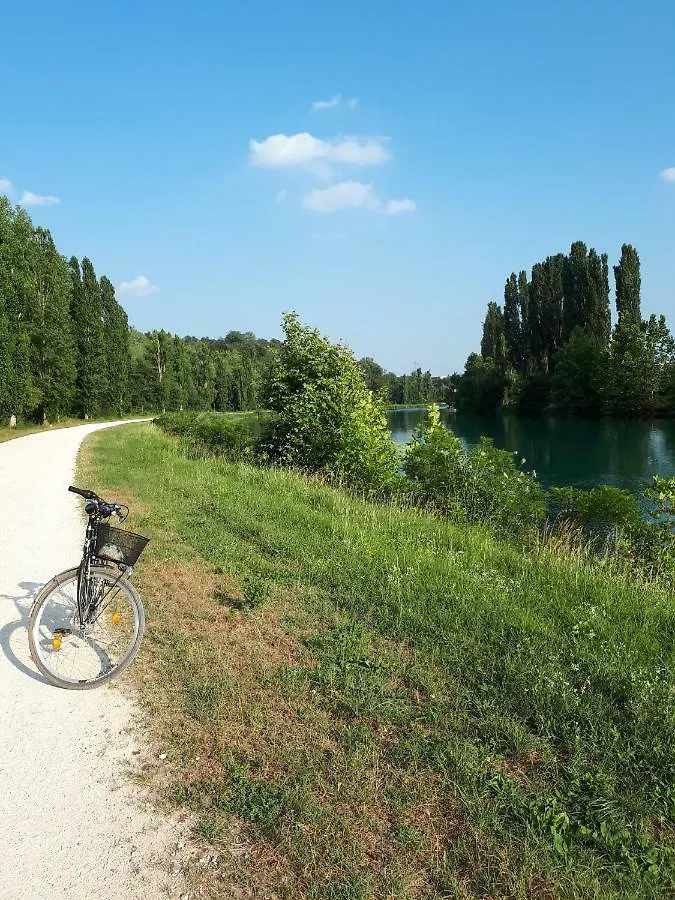 Il Glicine sul Garda casa vacanze Monzambano